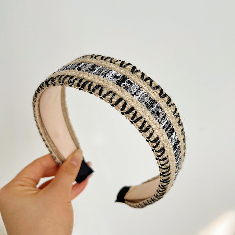 Fashion knotted headband with wide brim, hair accessories for ladies to go out and hold their hair in place
