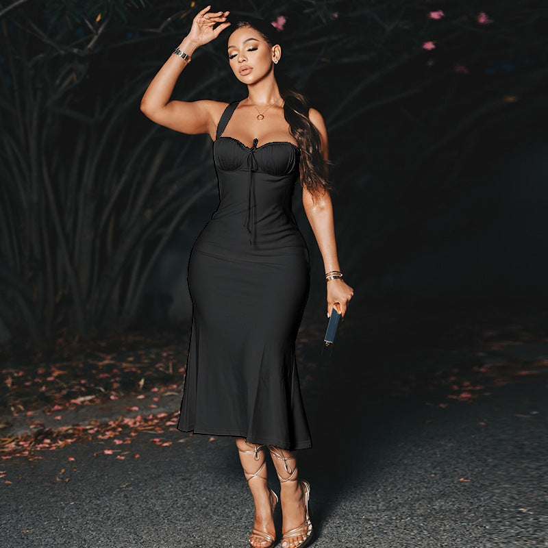 New style women's clothing, elegant sling solid color fishtail skirt, sleeveless one-shoulder long dress