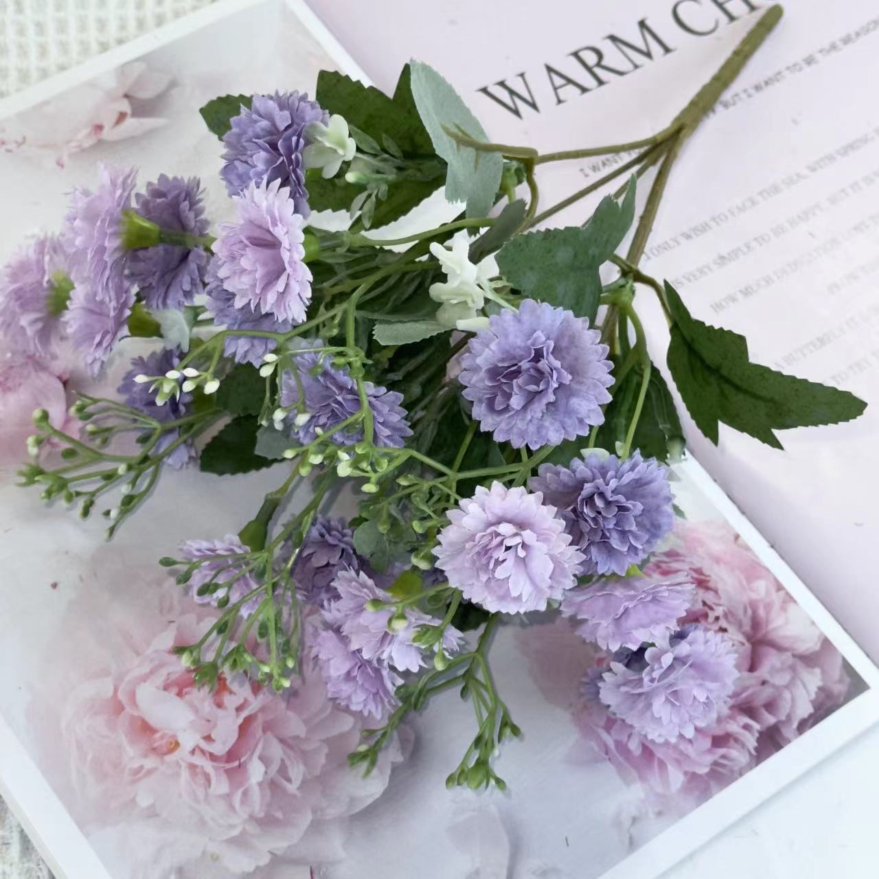 Simulation flowers wedding bouquet flowers lilac hand bouquet small flower arrangement ornaments upscale