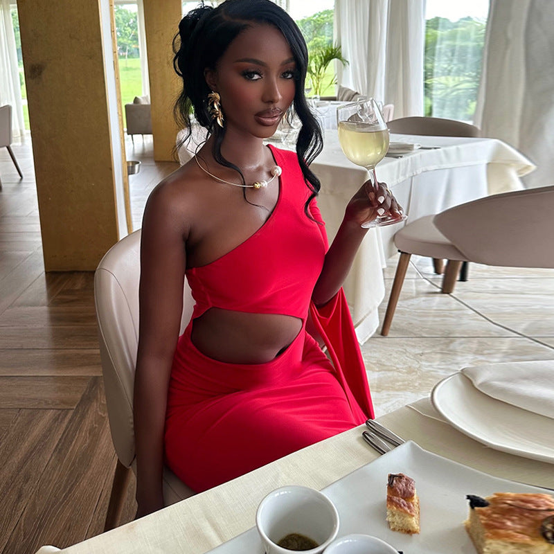 Women's solid color dress sexy off-shoulder sleeveless trumpet sleeve hollow air quality dress