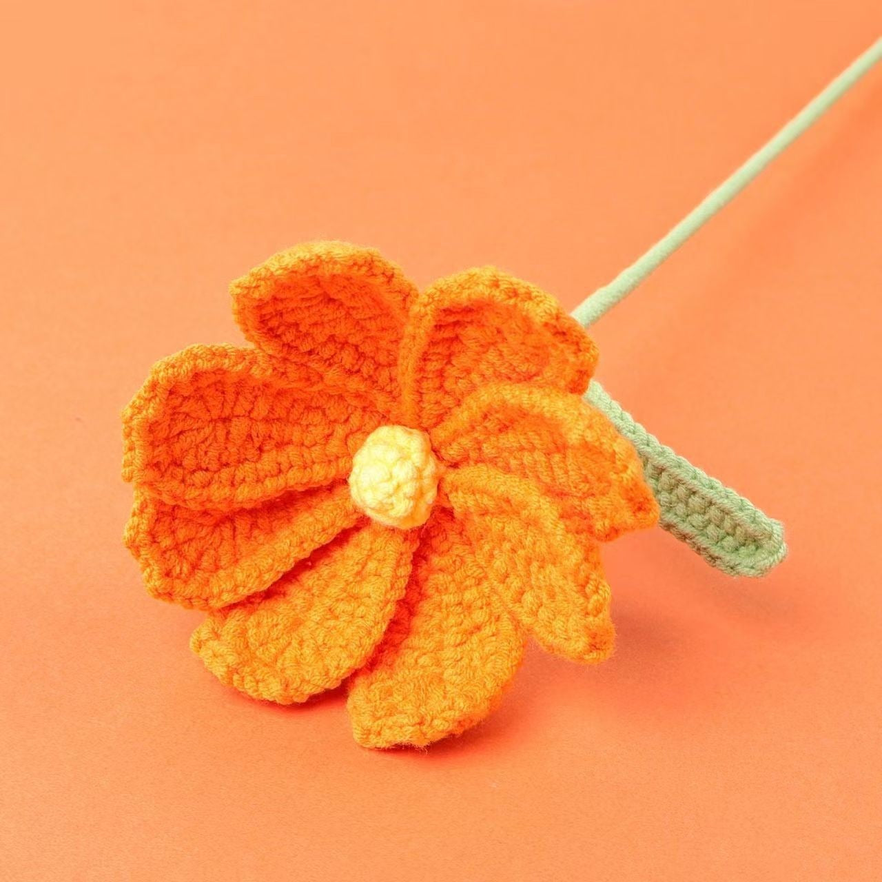 Gesang flower Handmade Crochet Flower without Vase, Flowers Bouquet, Artificial Flower, Gifts for Girlfriend, Fall Room Decor, Decorative Flower for Mom, Friends